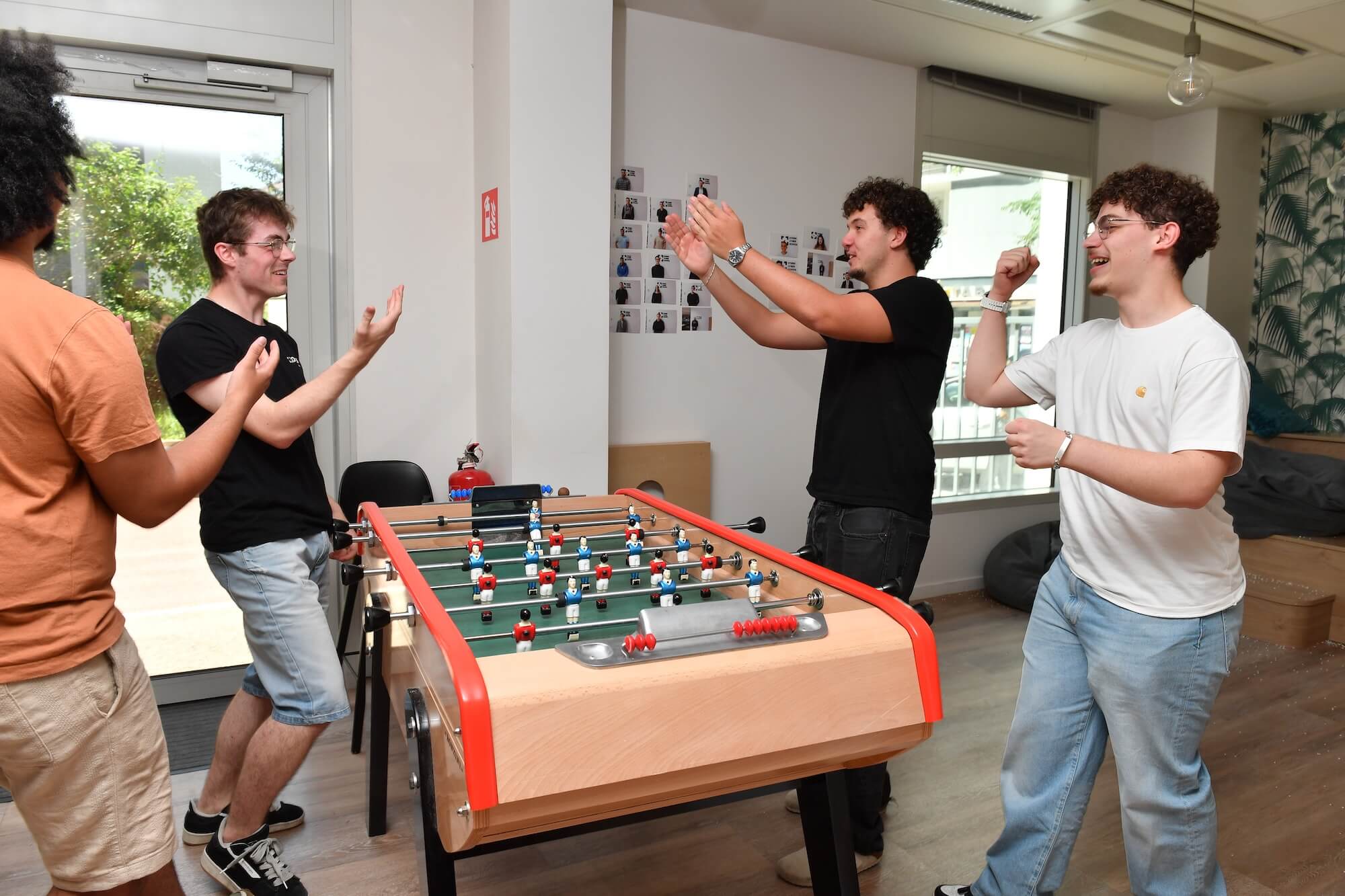 Salle serveurs du campus OTERIA