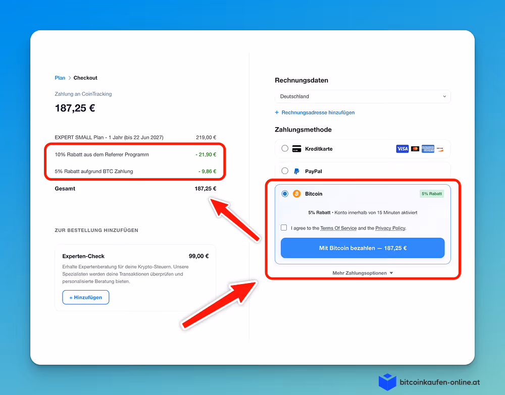 Checkout-Bildschirm, auf dem die angewendeten Rabatte von 10 % und 5 % sowie die ausgewählte Zahlungsoption „Bitcoin“ mit 5 % Rückvergütung angezeigt werden.