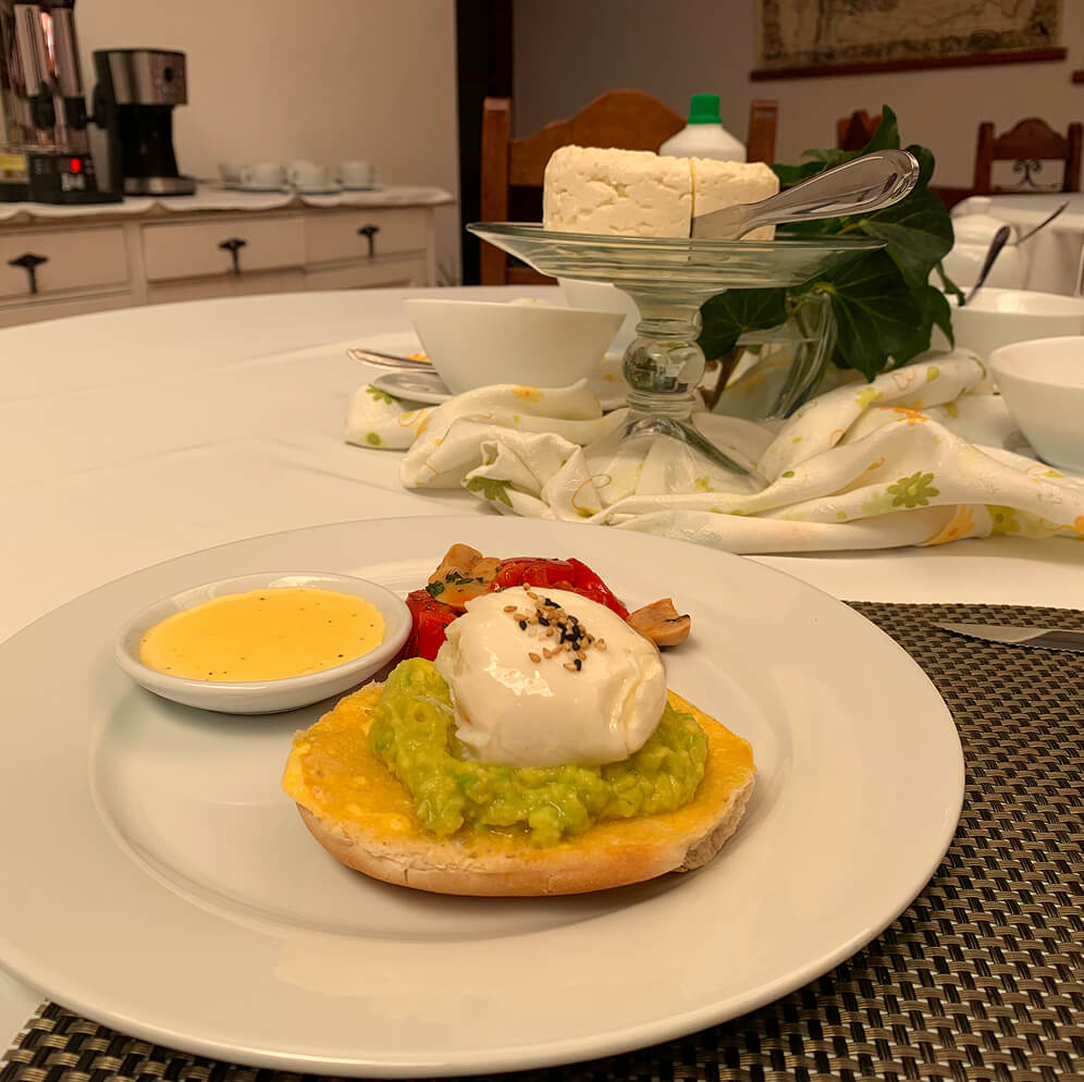 Desayuno con productos de la lechería