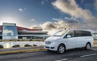 private-transfer-reykjavik-to-kef-airport