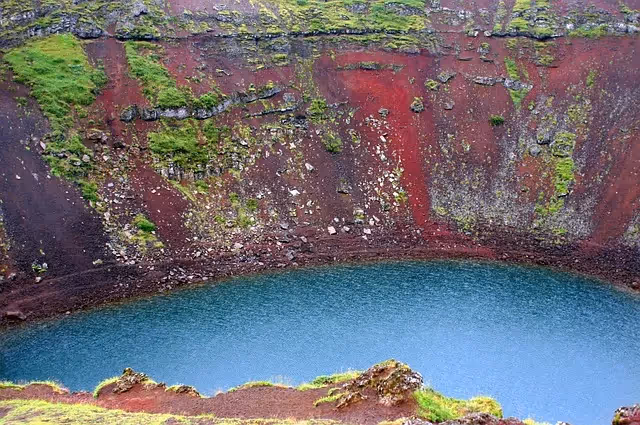 crater lake, iceland, volcanic crater