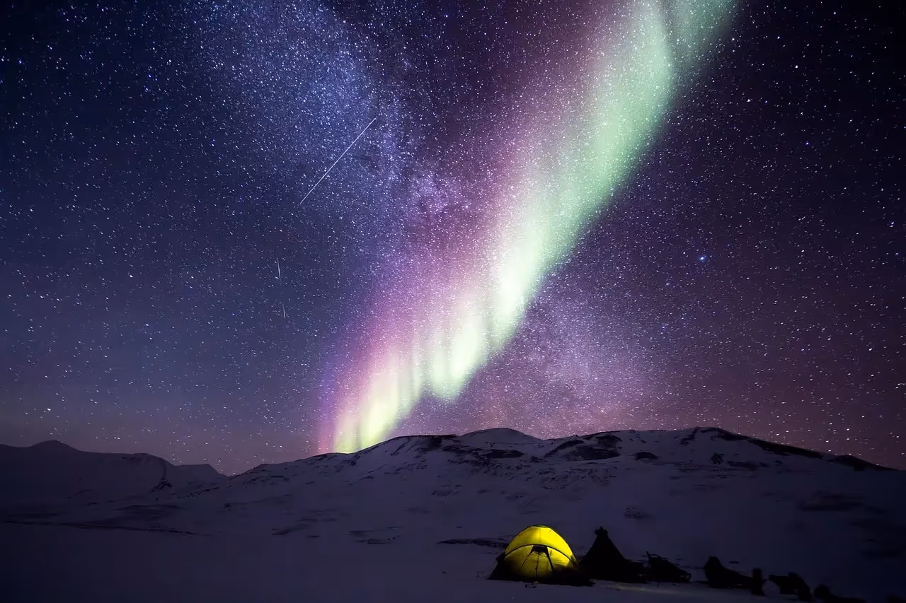 When Is the Best Time to See the Northern Lights in Iceland?
