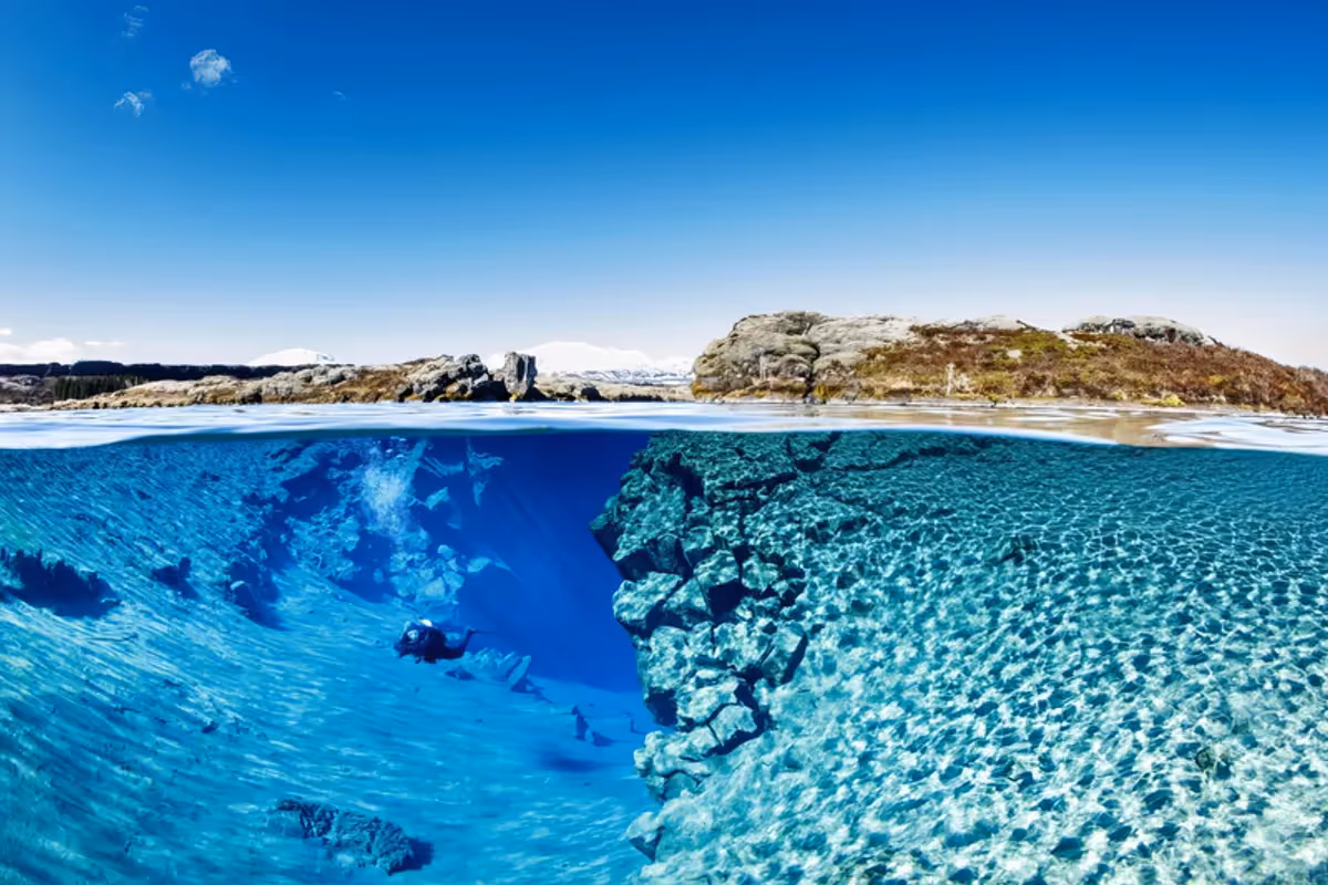 Explore Silfra Fissure in Thingvellir National Park