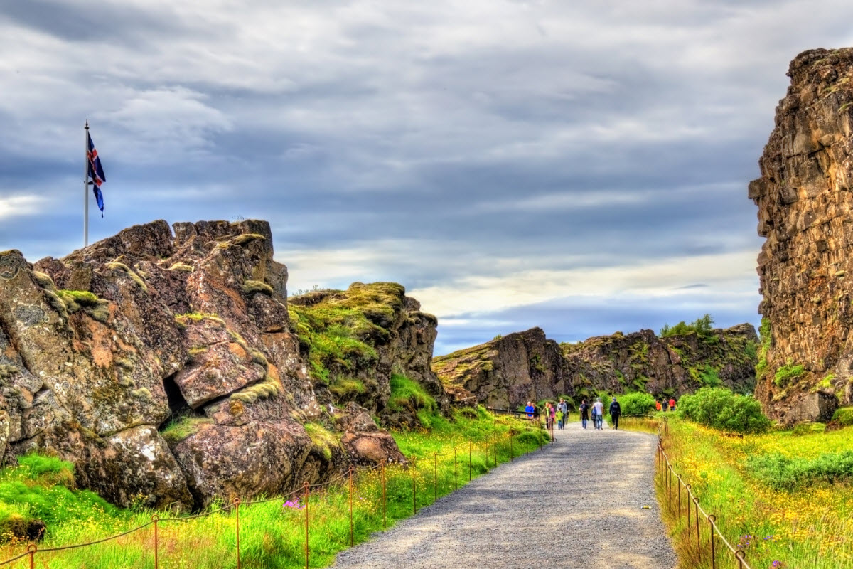 A Complete Guide to Thingvellir National Park for Solo Travelers