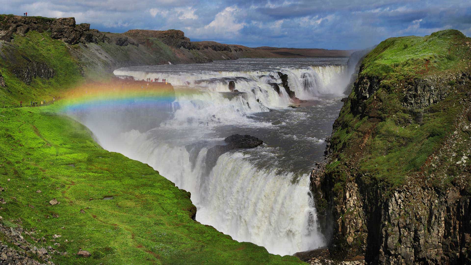 13 Things to Know Before Visiting Majestic Gullfoss Waterfall