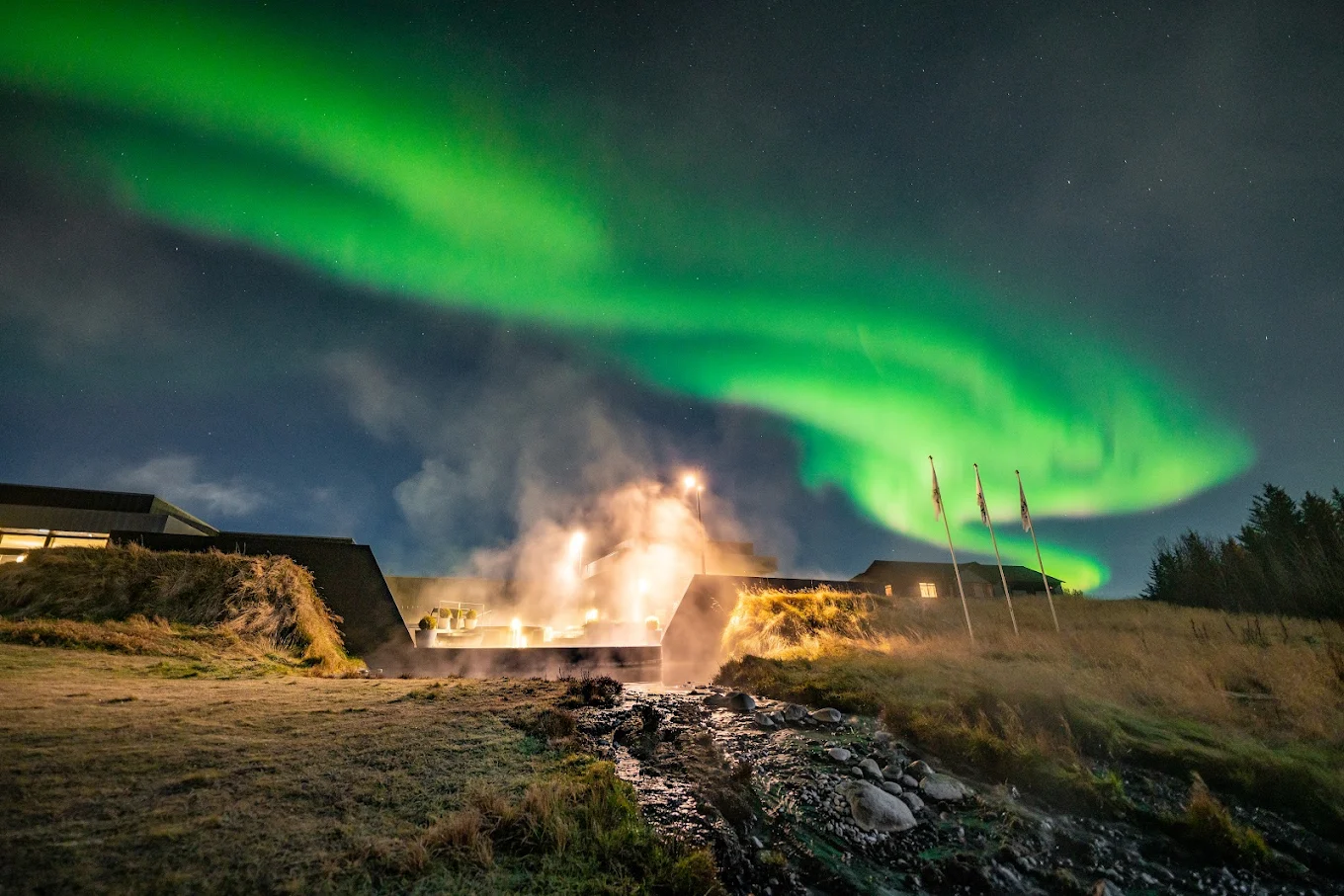 Glacier Hiking in Iceland: A Beginner's Guide to Safety and Equipment