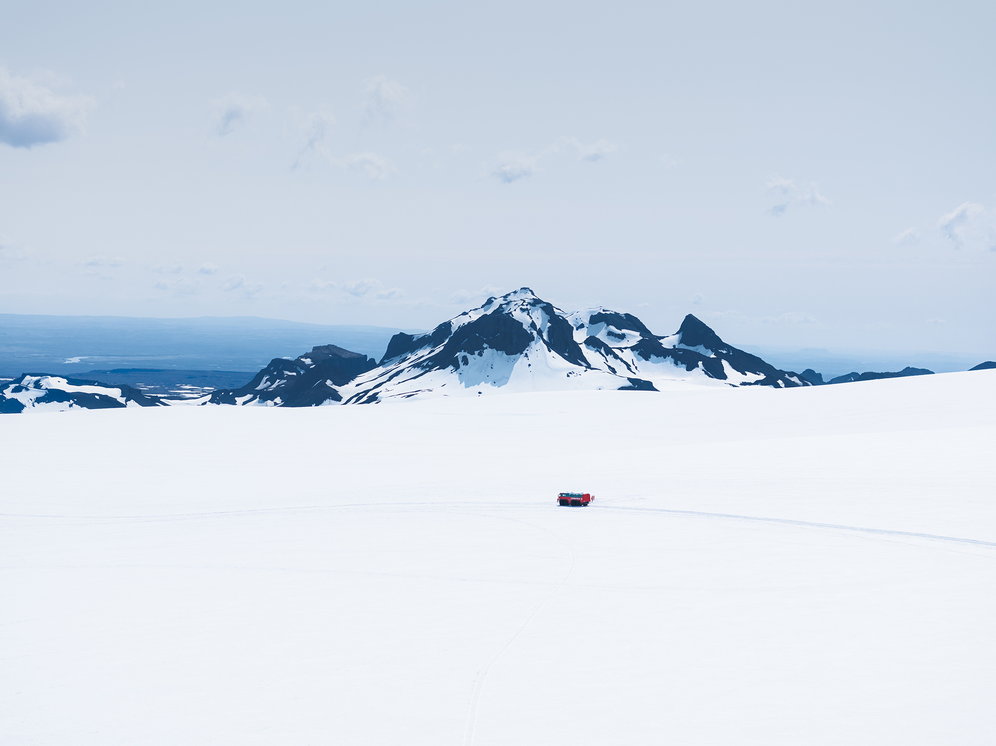 Red Glacier Monster Truck Langjökull - photo 1