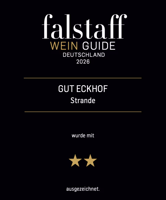 Falstaff Wein Guide Deutschland 2026 Auszeichnung für Gut Eckhof Strande mit zwei goldenen Sternen.