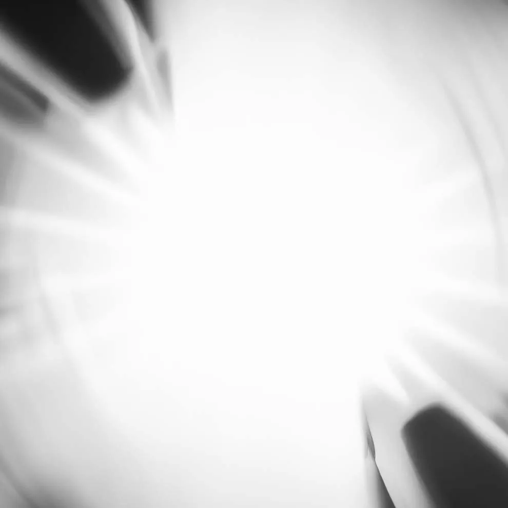 a blurry image of a light source