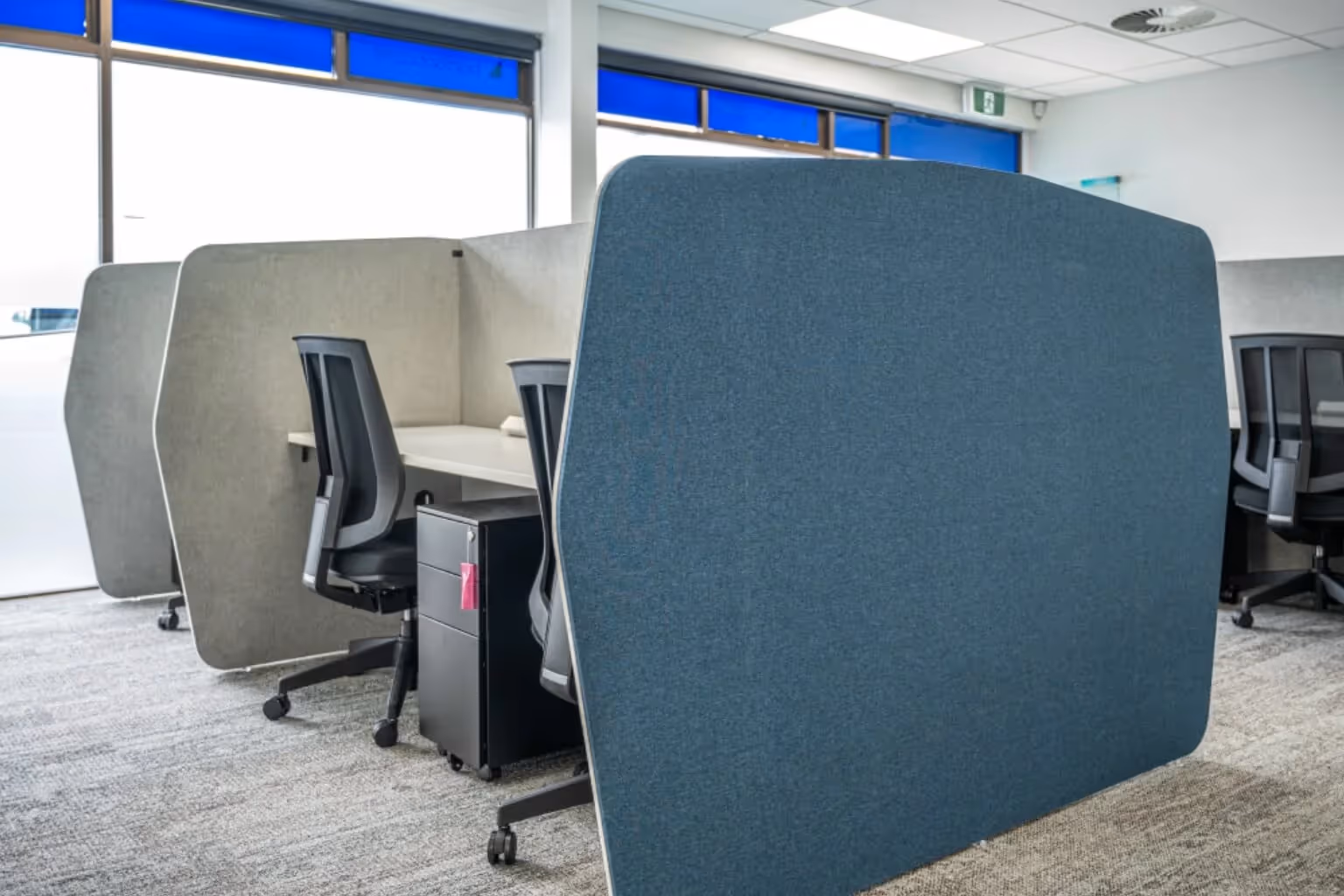 office desks with full privacy partition screens
