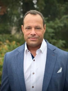 Santa Barbara Med Spa Headshot