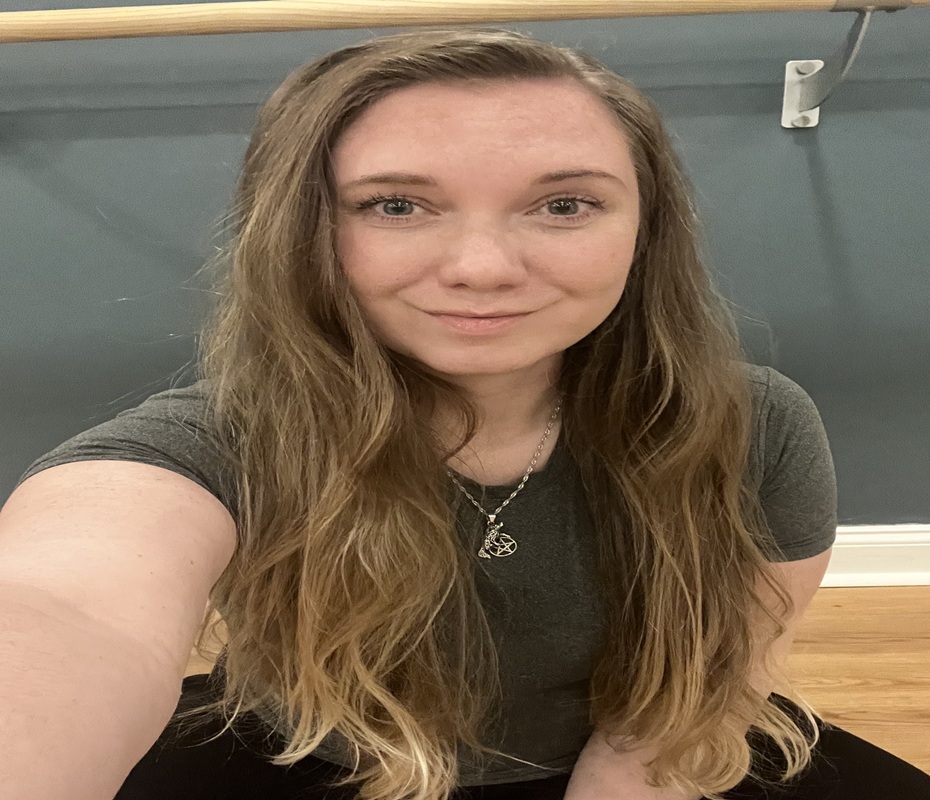 Chelsea Chasse headshot 