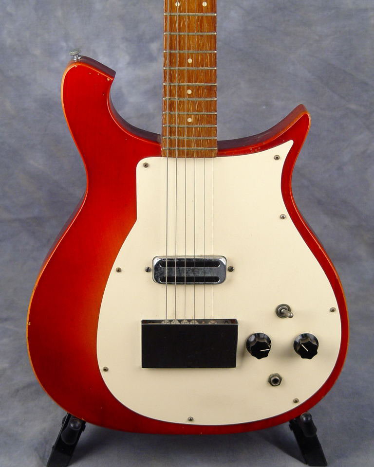Rickenbacker Model 425