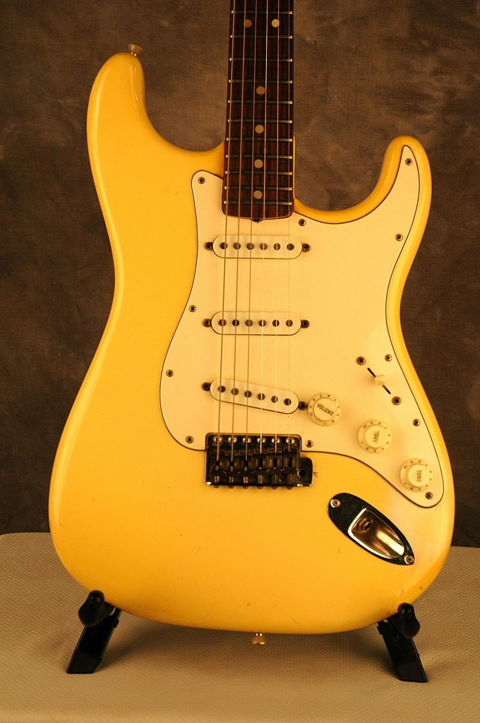 Fender Stratocaster