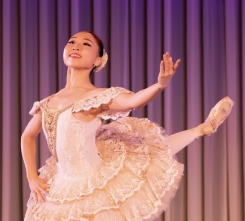 Ani Aharonyan ballet instructor at the Russian Ballet School.