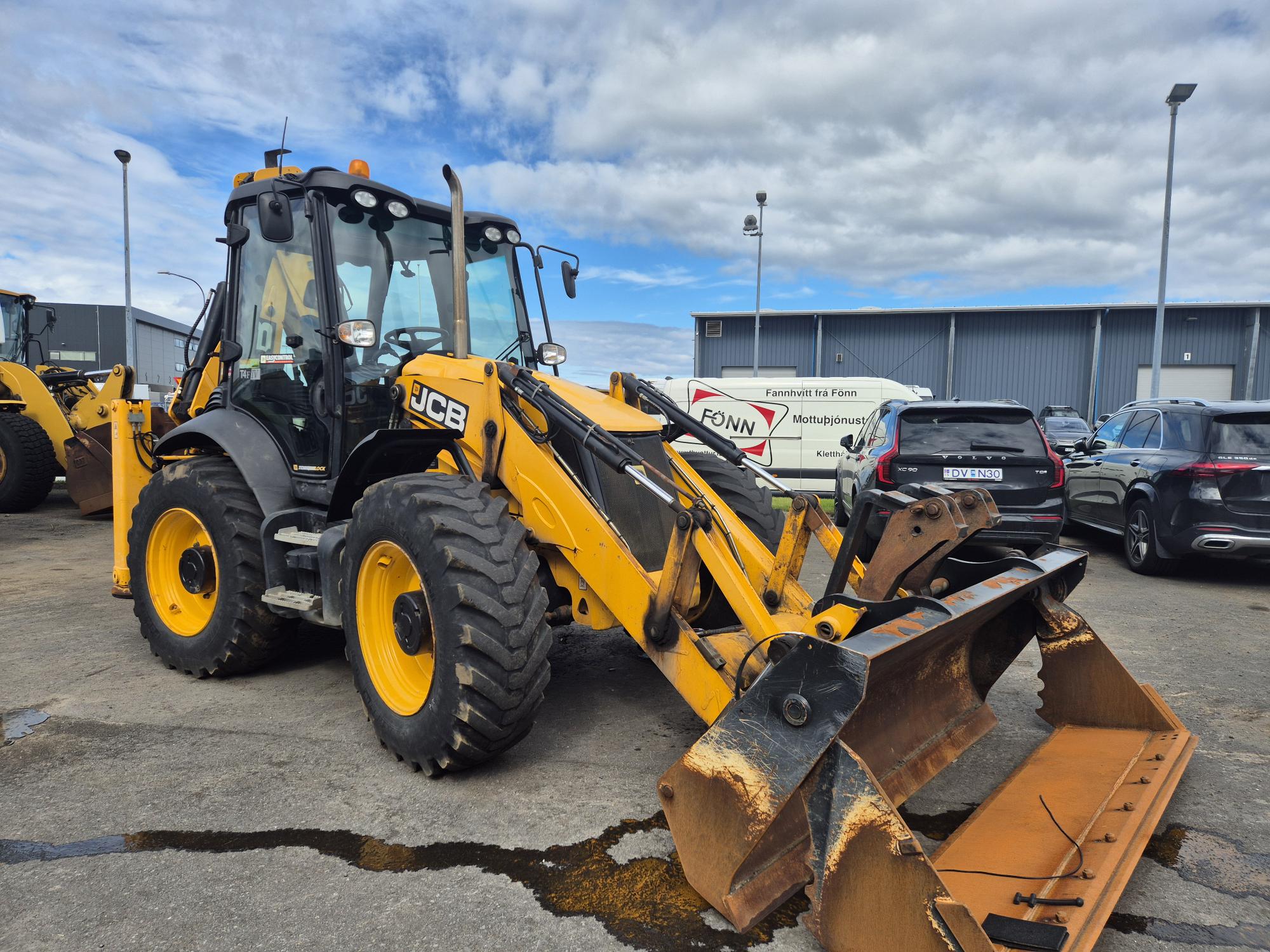 JCB 4CX Traktorsgrafa árgerð 2018