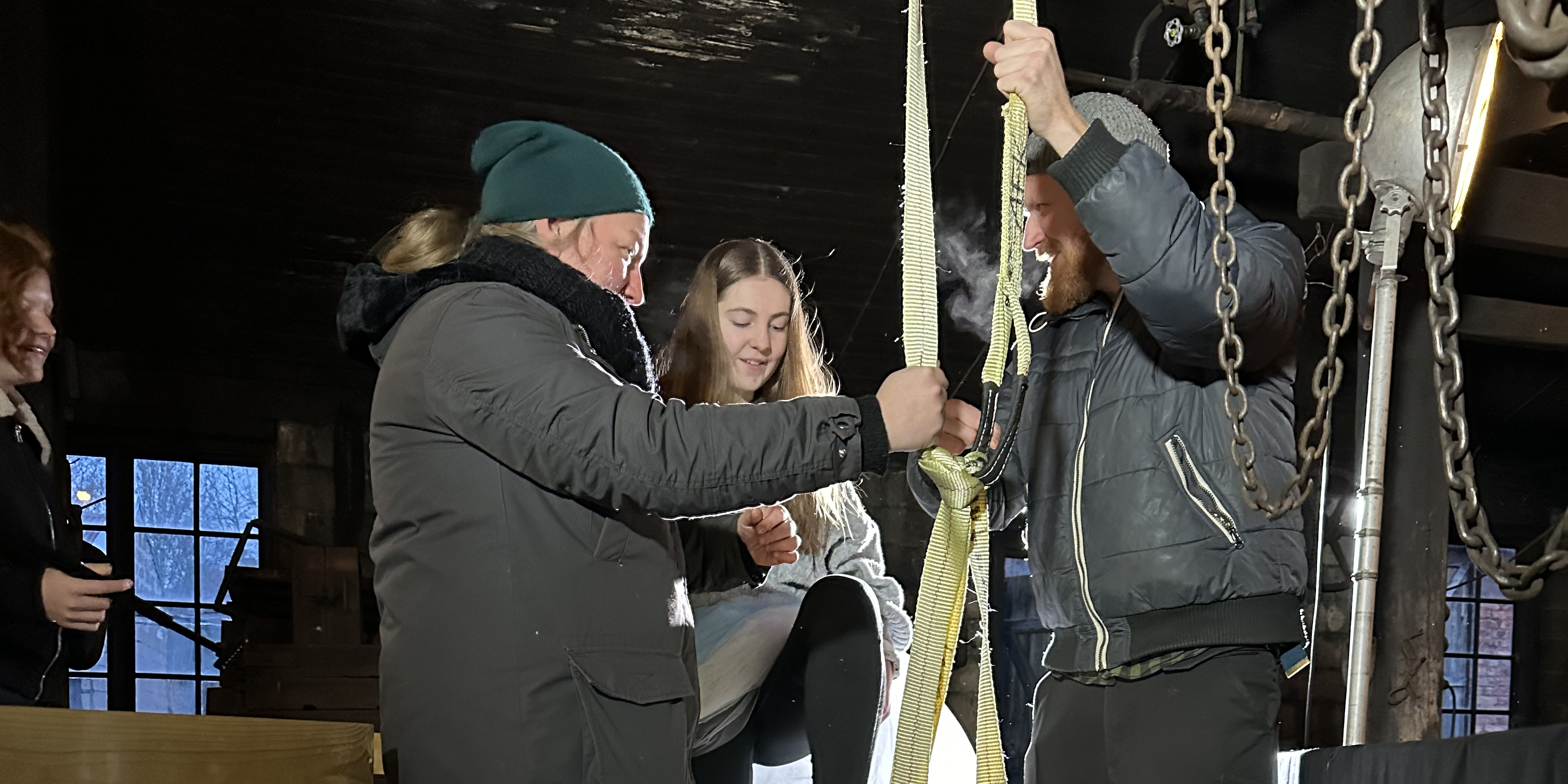 Bakom kulisserna under riggning inför en filminspelning