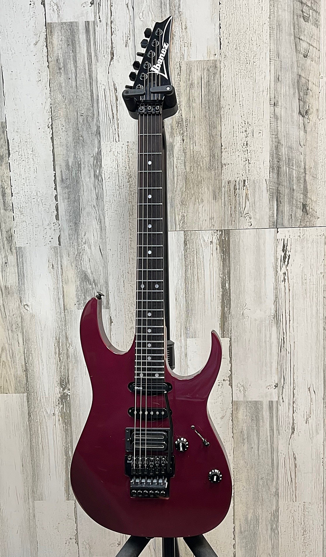 Deal & Steal Product