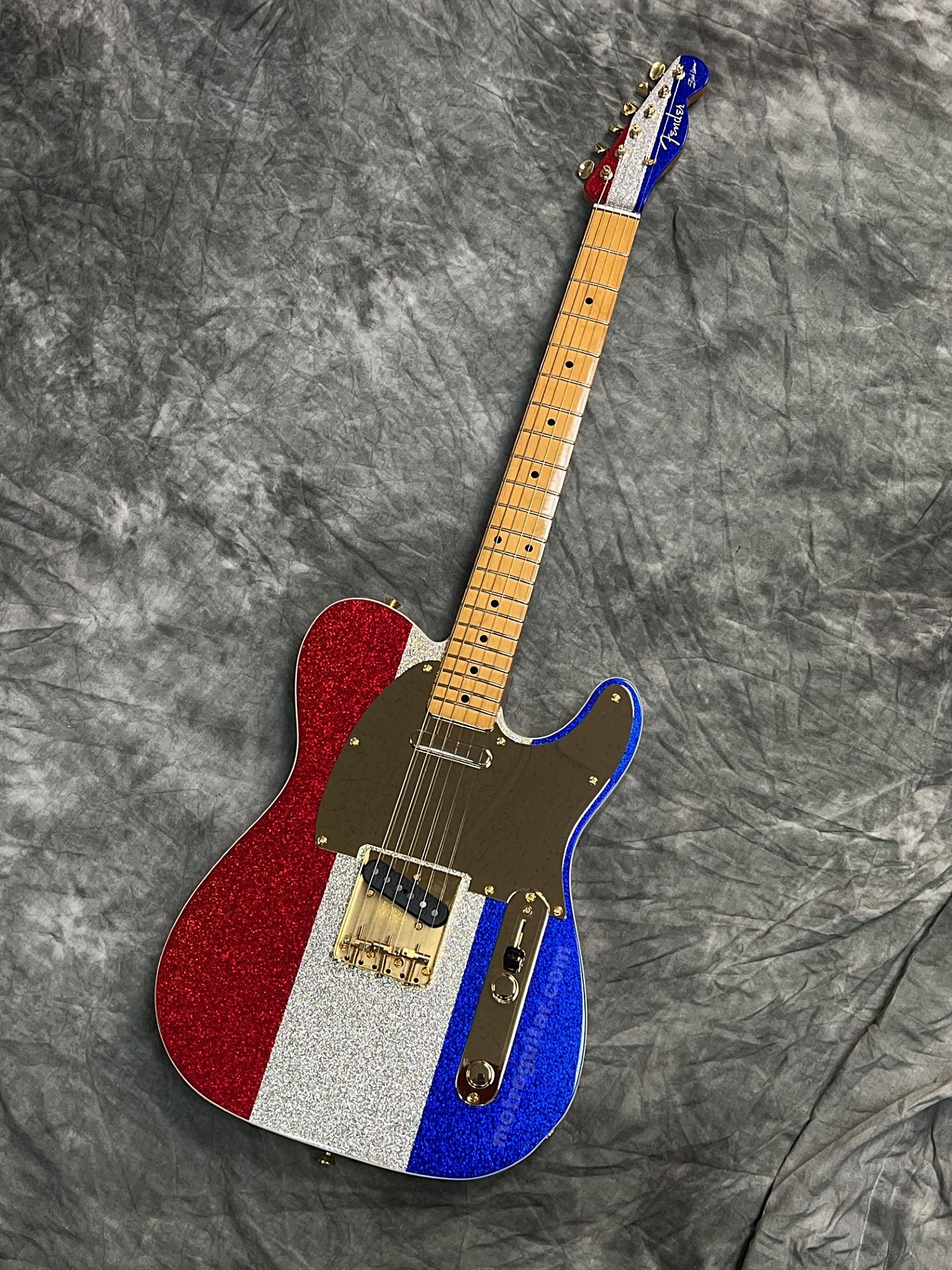 Deal & Steal Product