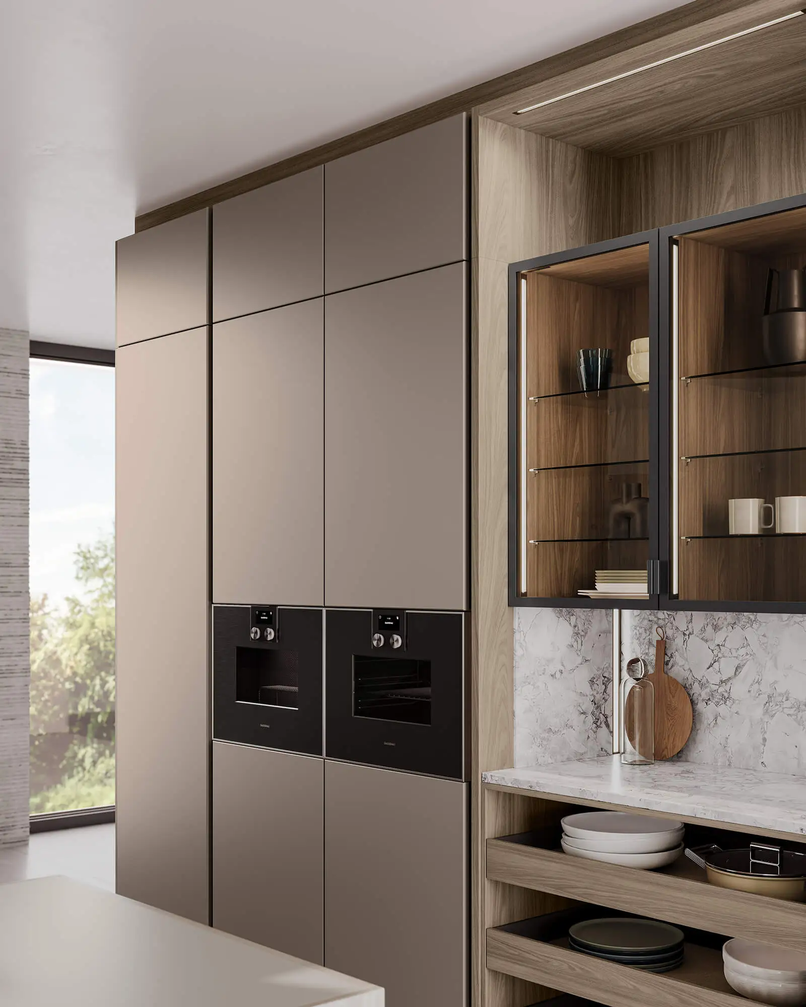 Combinazione di colonne con forni e vetrine in un caldo interno in legno; prospettiva laterale in un rendering fotorealistico della cucina.