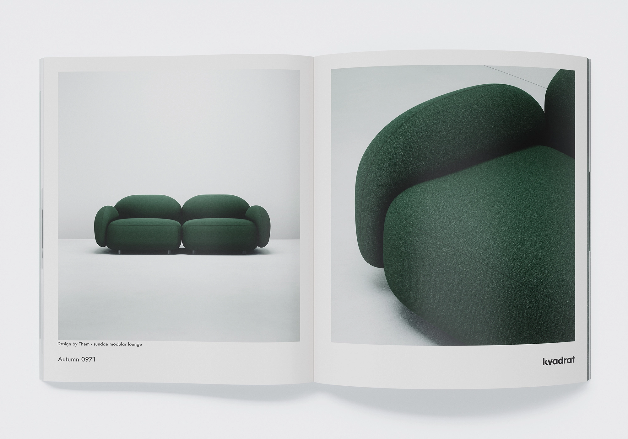 Divano modulare Lounge Design By Them Sundae in verde scuro con primo piano della superficie in tessuto Kvadrat e forma organica.