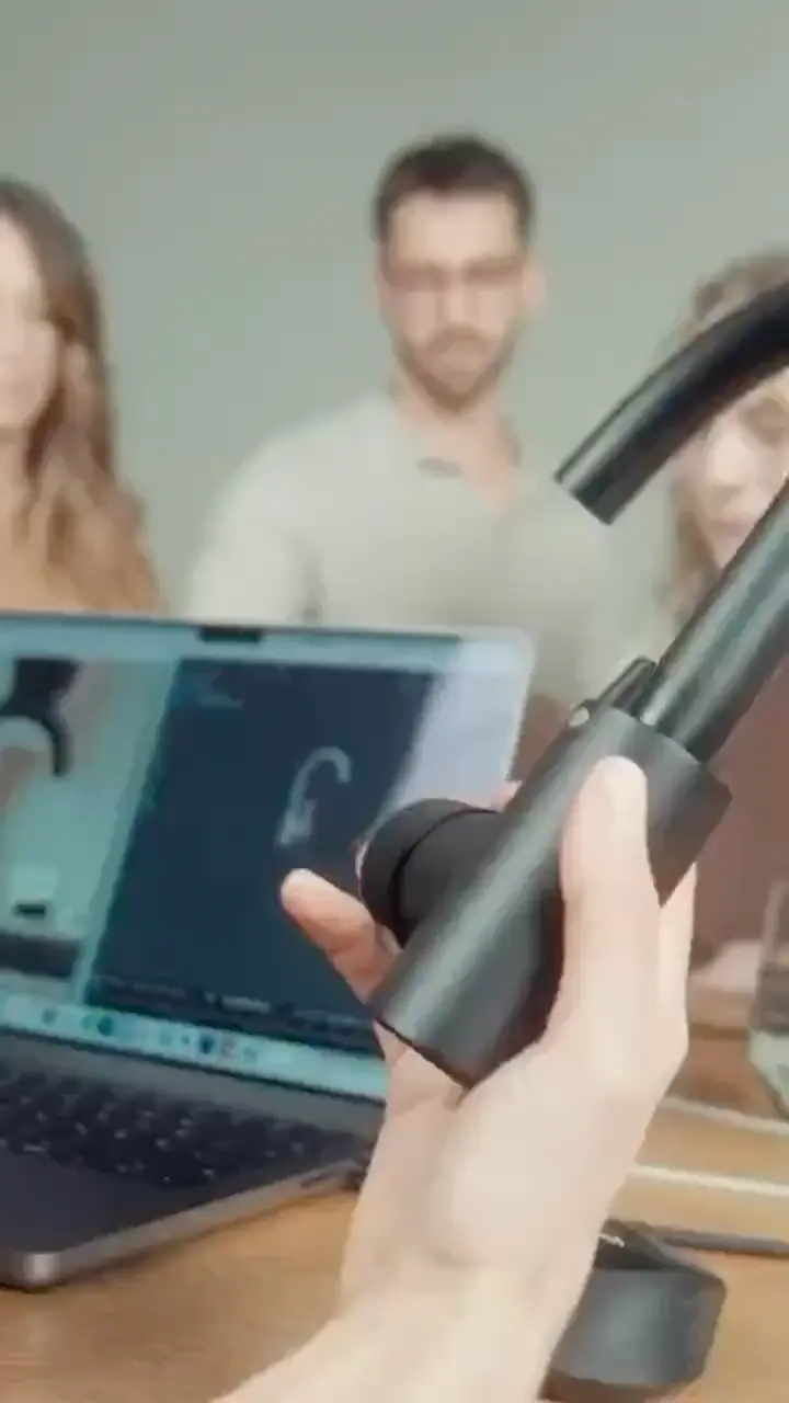 Visualizzazioni 3D fotorealistiche di bagni per produttori e marchi. Rendering CGI suggestivi ed efficaci per prodotti per il bagno e progettazione di interni a cura di Danthree Studio.