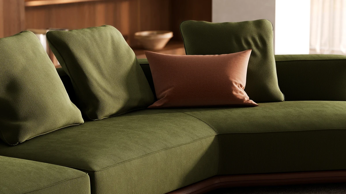 Portrait-format fabric variant for social media