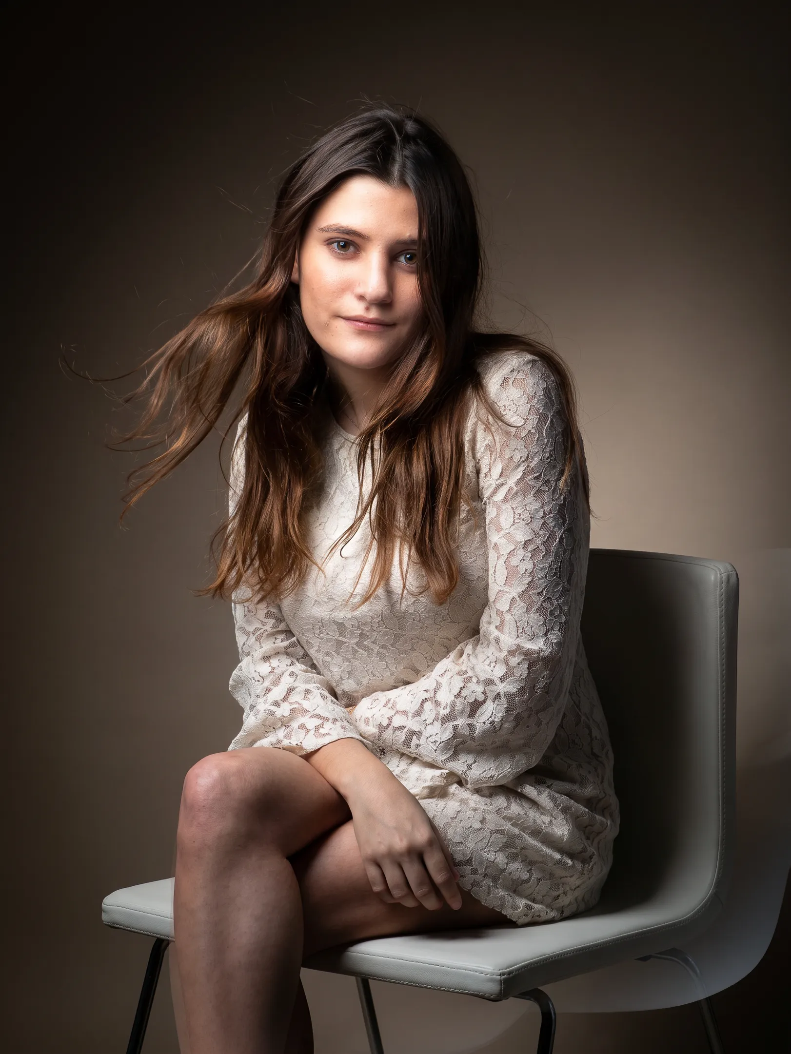 Retrato de modelo para book profesional dirigido en Estudio 2957