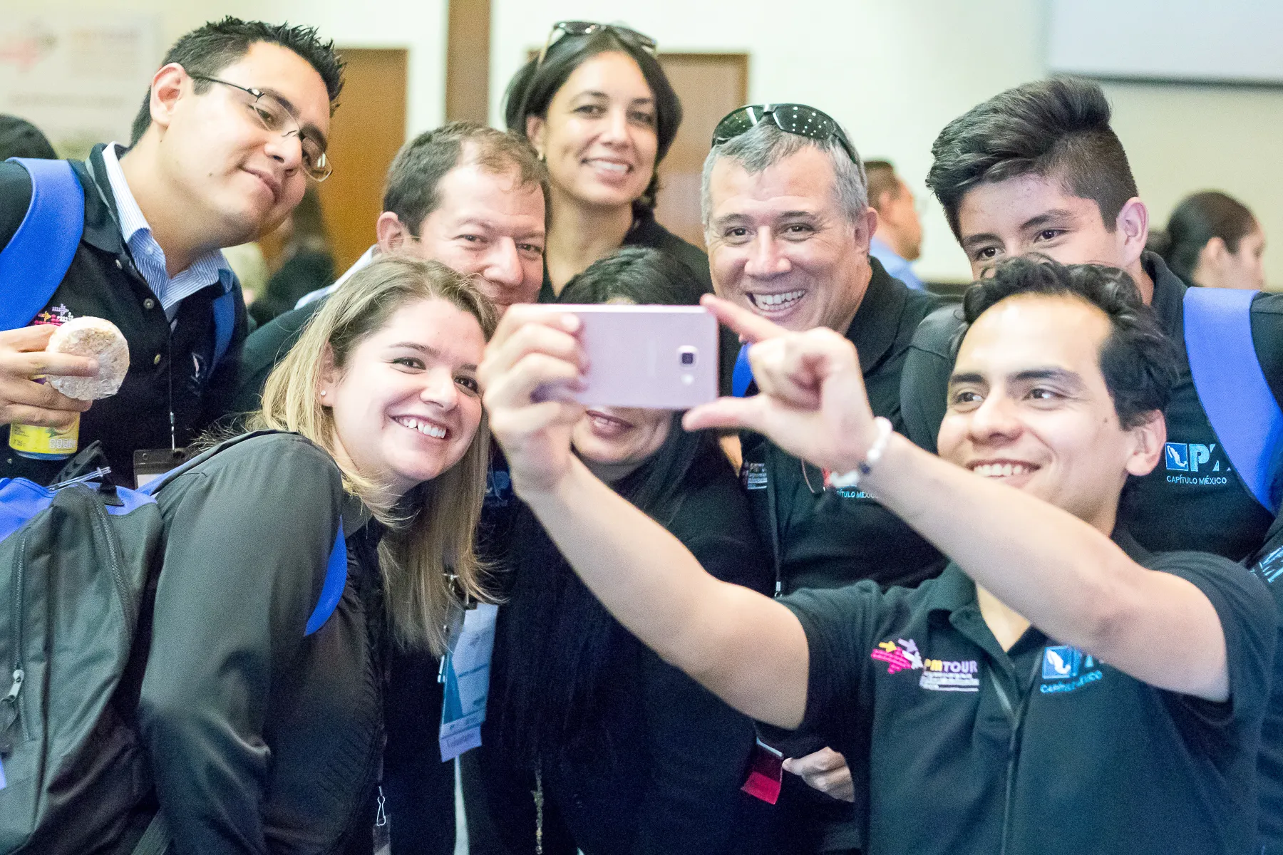 Fotografía provisional para el caso institucional