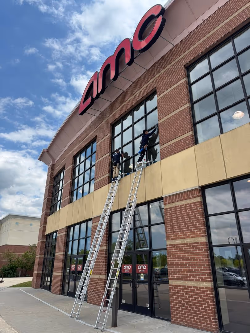 Pressure washing and window cleaning services in Chicago, IL.