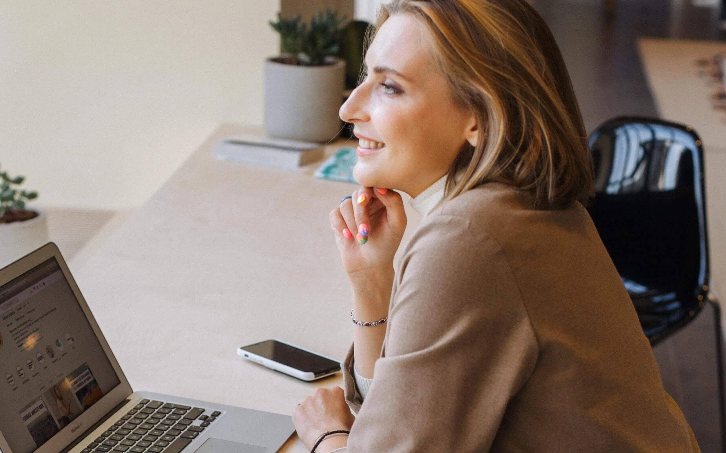 How to Promote Financial Wellness in the Workplace