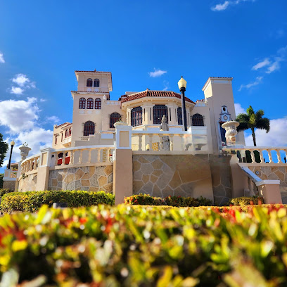 Museo Castillo Serrallés business image