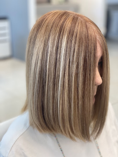 Xiomara Valentin Salon And Spa business image