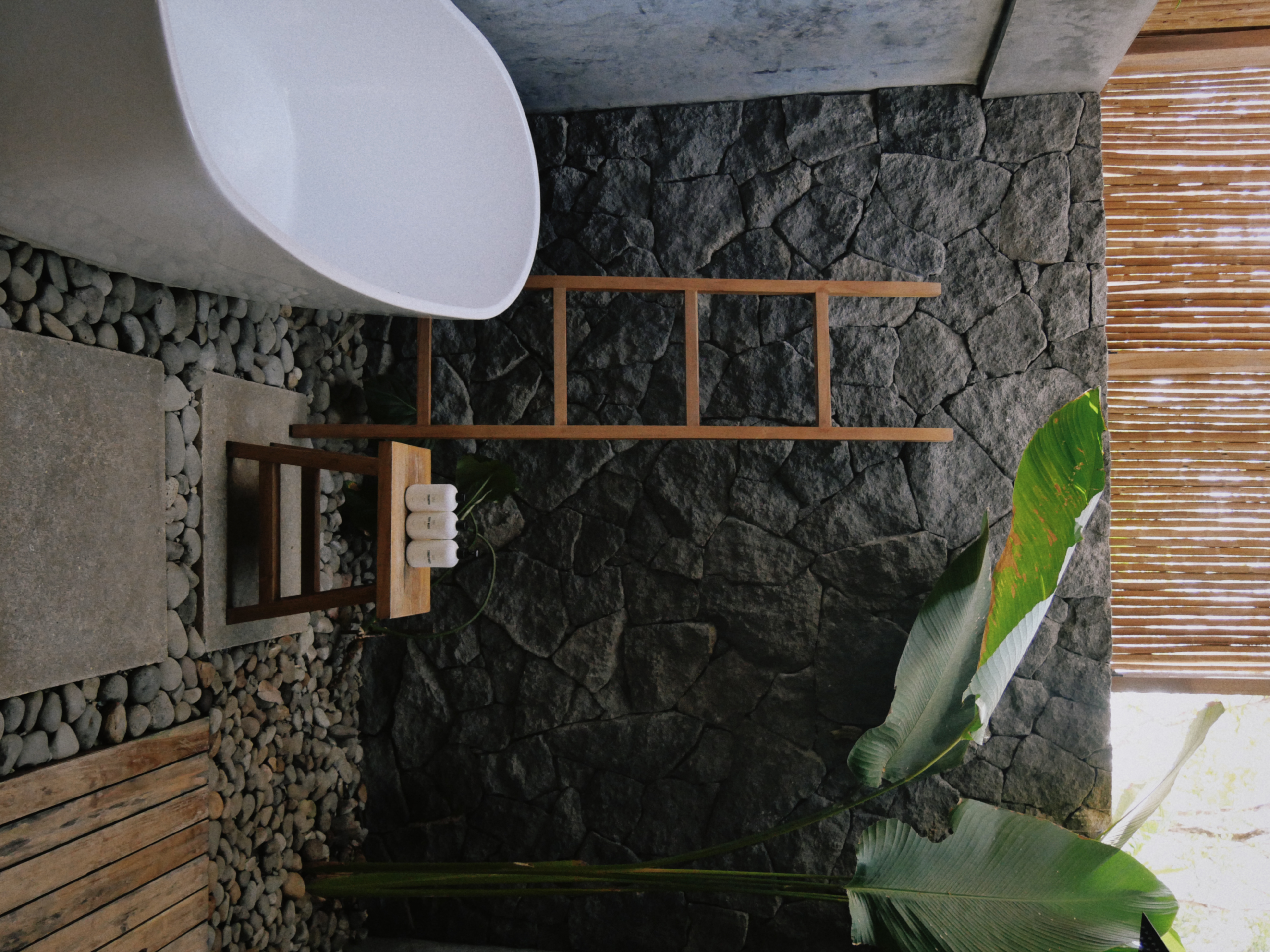 RE:CENTER - Santa Teresa, Costa Rica