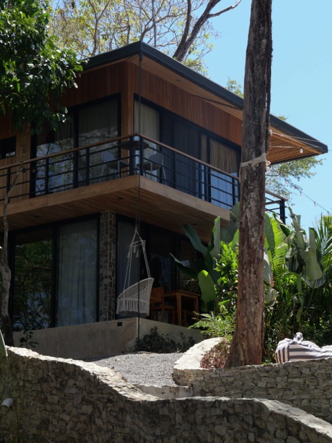 RE:CENTER - Santa Teresa, Costa Rica