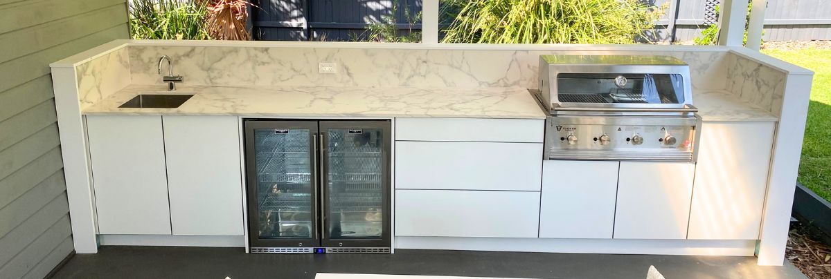 Custom Outdoor Kitchen Creates the Ultimate Entertaining Space in Bilgola Plateau