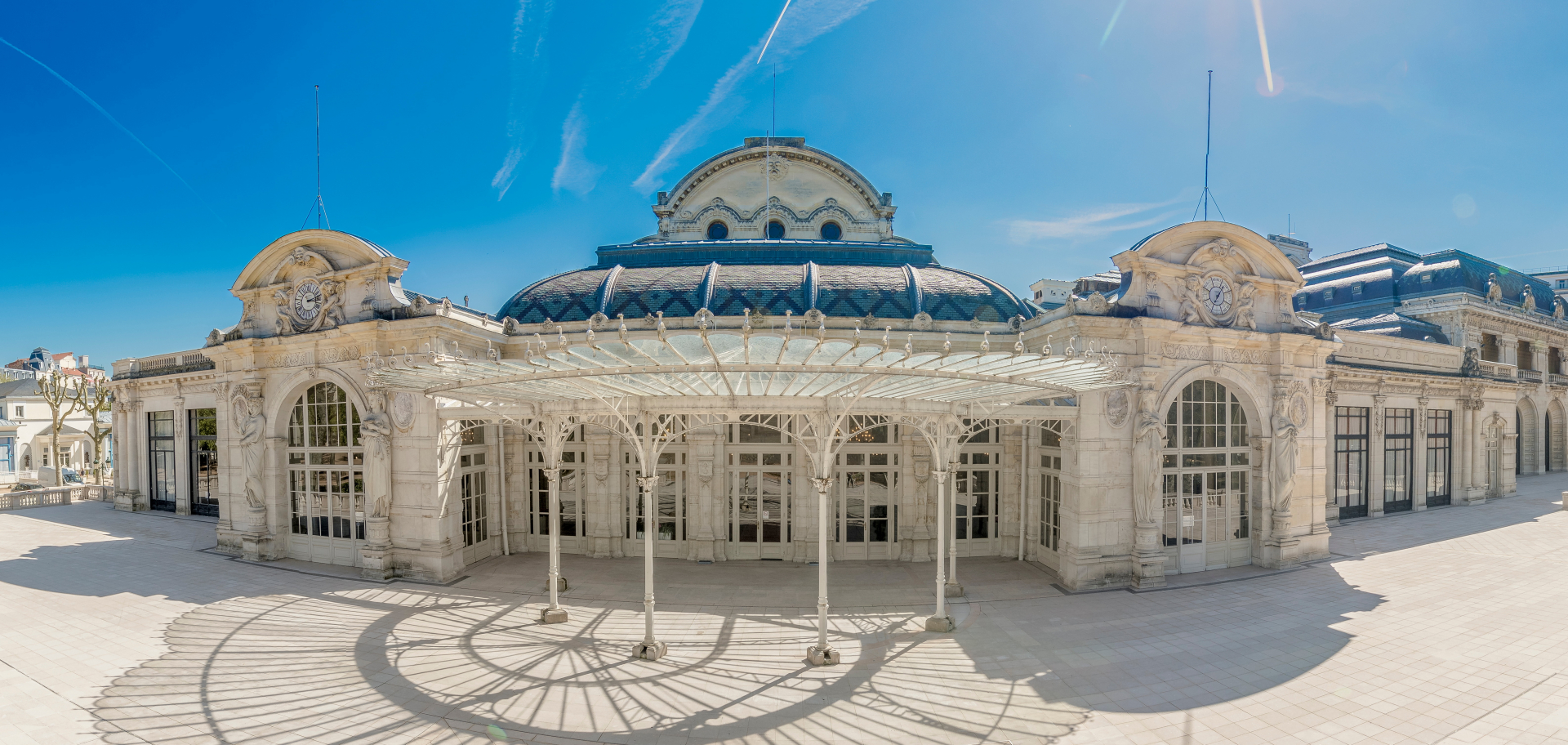 Il s'agit d'une photo de la ville Vichy.