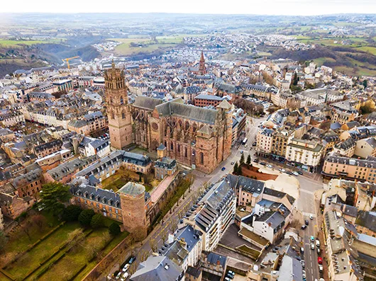Il s'agit d'une photo de la ville Rodez.
