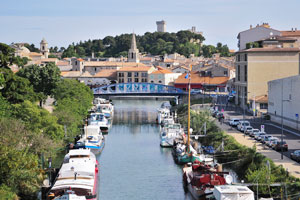 Il s'agit d'une photo de la ville Beaucaire.