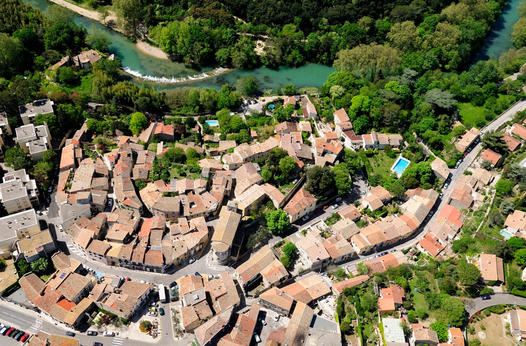 Il s'agit d'une photo de la ville Castelnau le Lez.