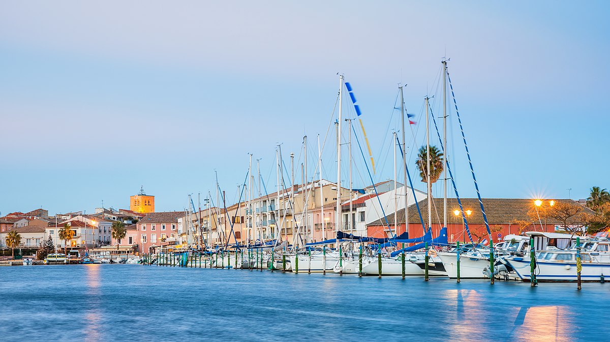 Il s'agit d'une photo de la ville Meze.