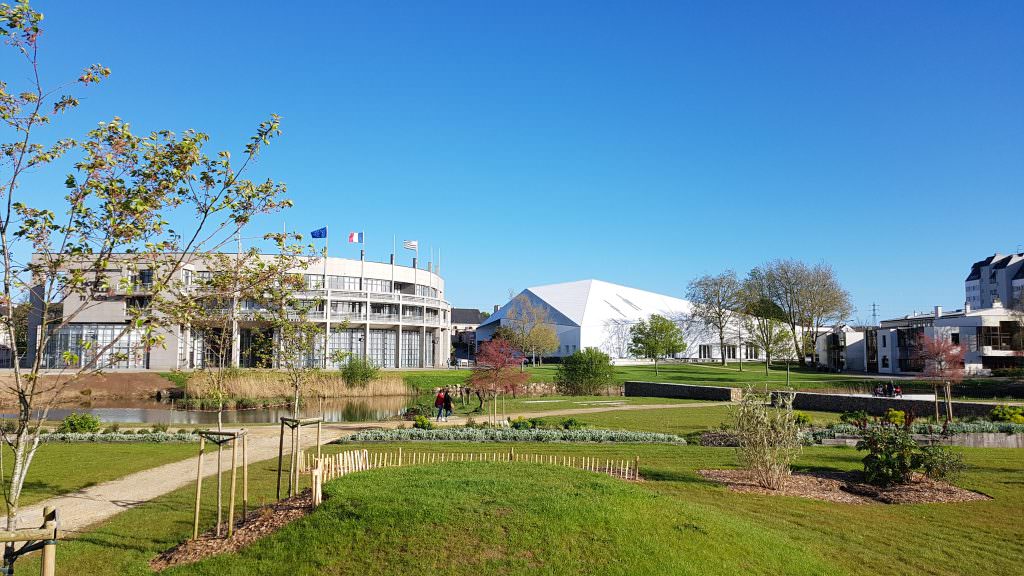 Il s'agit d'une photo de la ville Lanester.