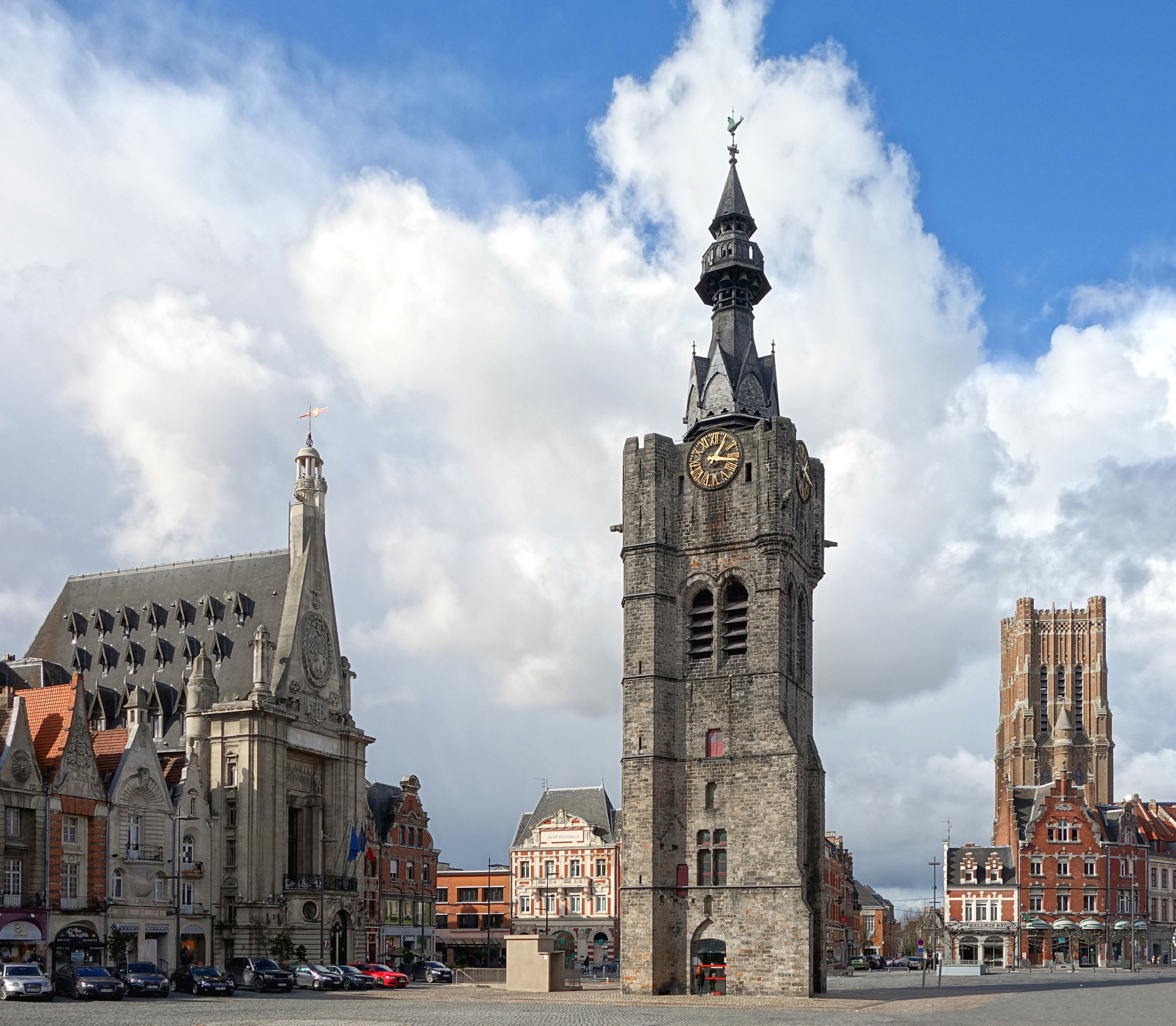 Il s'agit d'une photo de la ville Bethune.