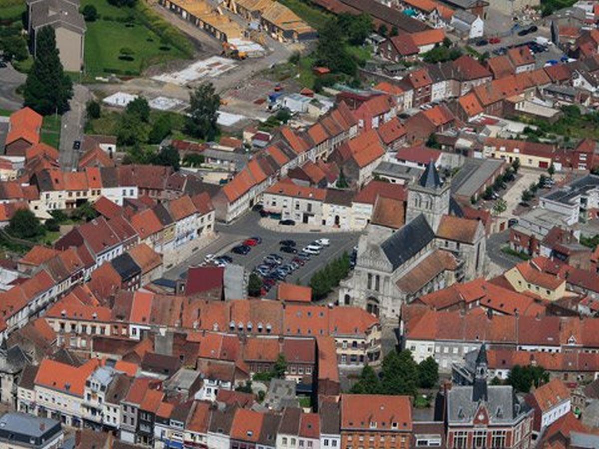 Il s'agit d'une photo de la ville Lillers.