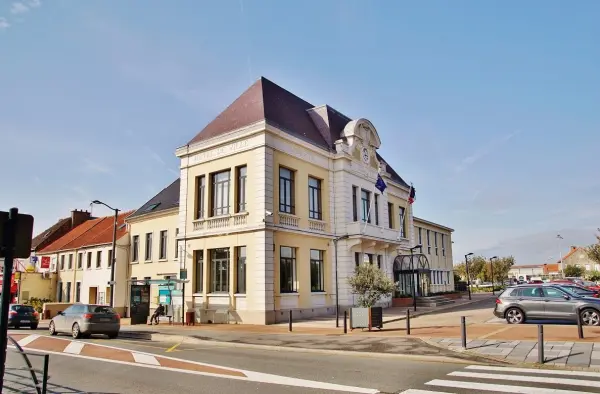 Il s'agit d'une photo de la ville St Martin Boulogne.