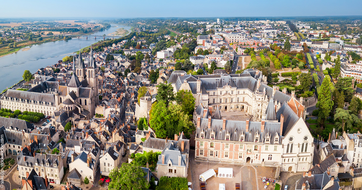 Il s'agit d'une photo de la ville Blois.