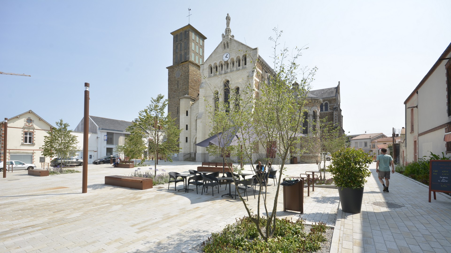 Il s'agit d'une photo de la ville Bouguenais.