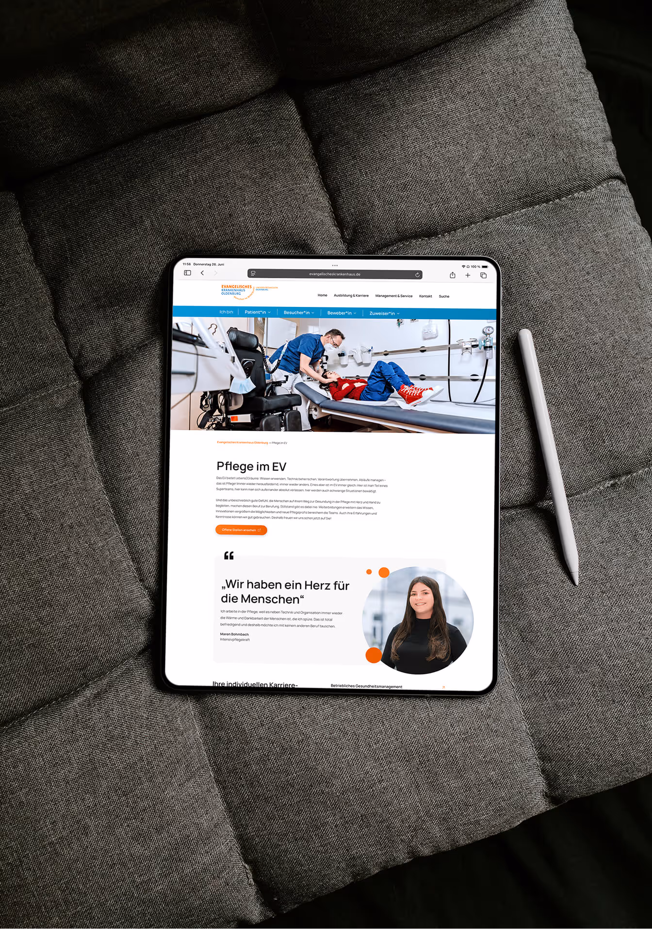 Website vom EV auf einem iPad