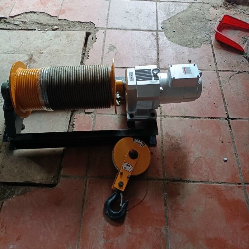 Động cơ thang nâng hàng 1000kg