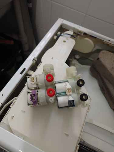 惠而浦CFCR系列洗衣機h2o入水超時困擾客戶:更換入水掣問題迎刃而解 ⚡